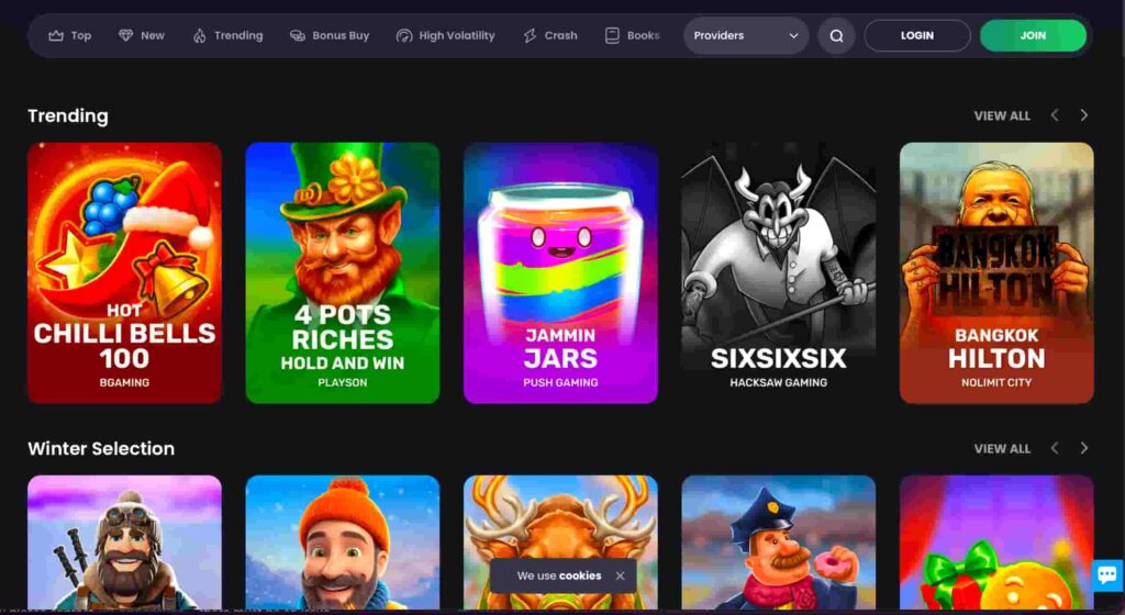 Bitkingz Casino game lobby showing trending slot games from providers like Play’n GO, Push Gaming, Hacksaw Gaming, and Nolimit City.