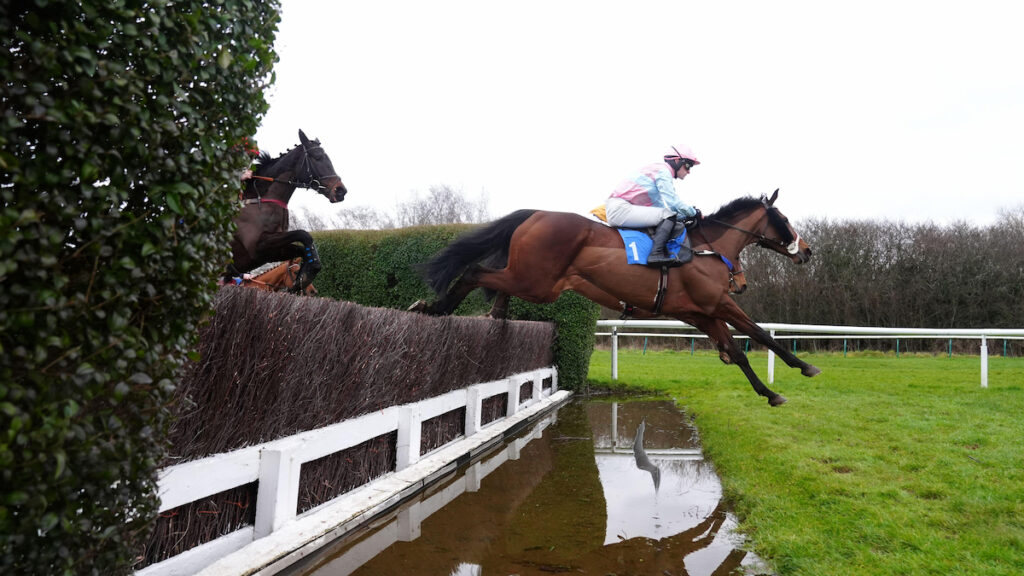 Leicester Racing Tips & Predictions - Monday 21st September 2026