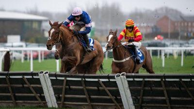 Ffos Las result: Captain Teague reels in Paul Nicholls’ runaway favourite Tutti Quanti
